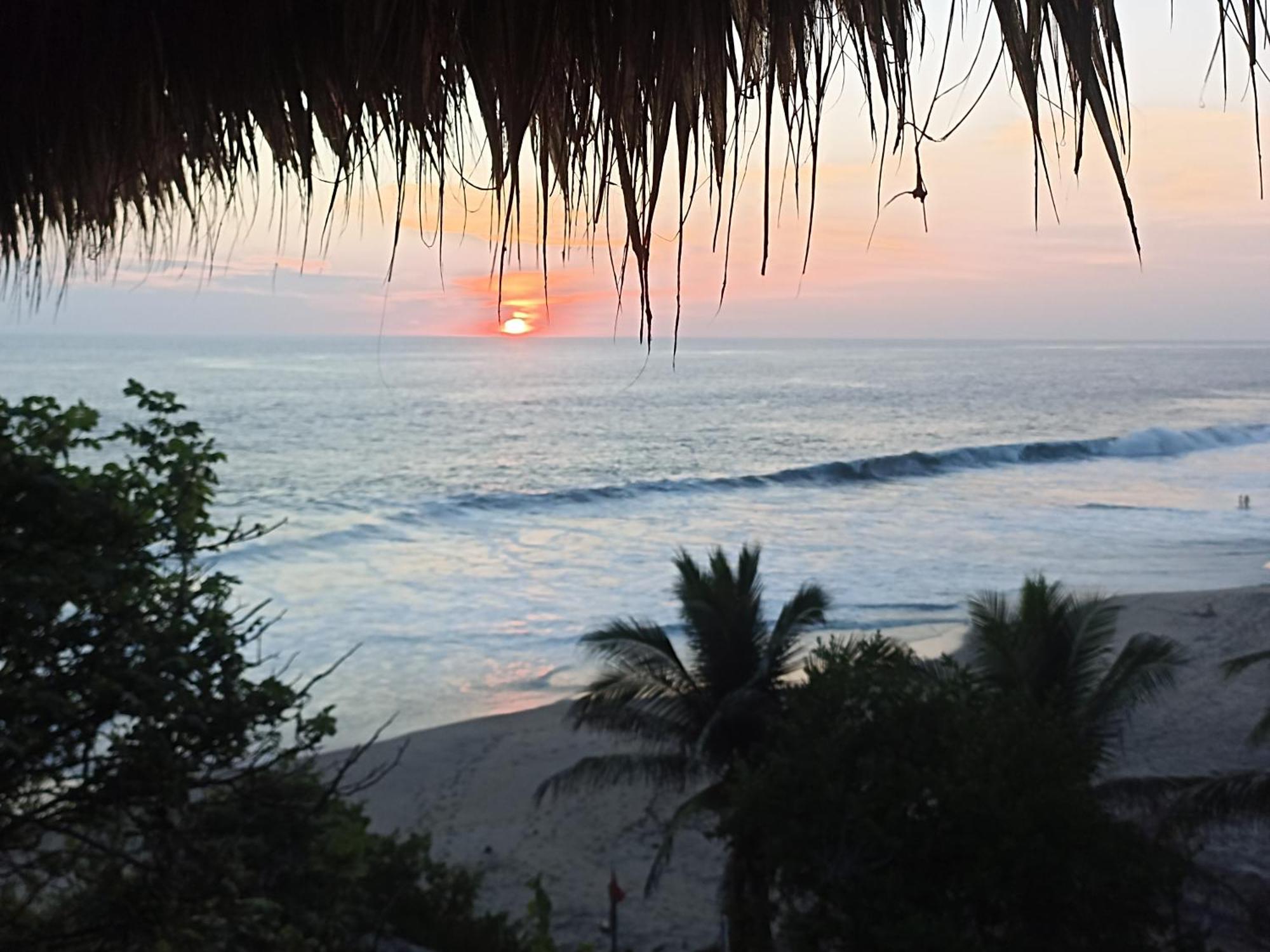 فندق Punta Sur, Frente Al Mar Y El Atardecer مازونتي المظهر الخارجي الصورة